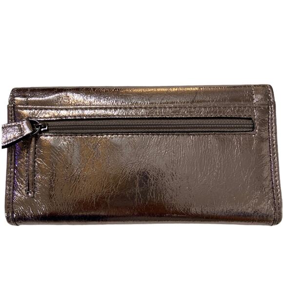 Gold Signature Jones New York Clutch - Picture 2 of 4
